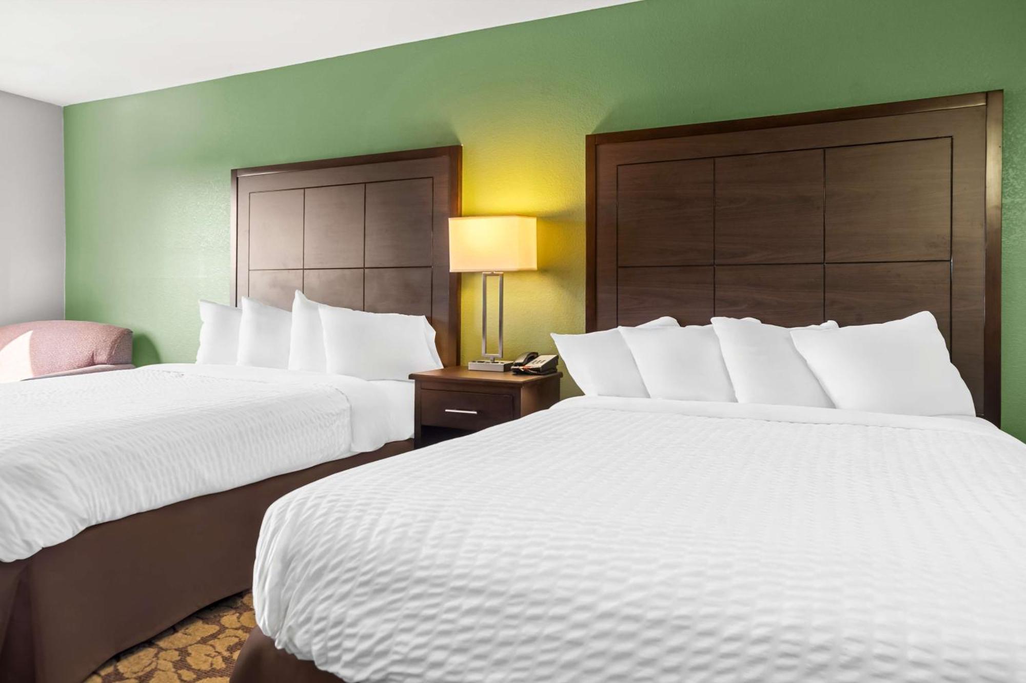Surestay Plus Hotel By Best Western Bettendorf Exterior photo